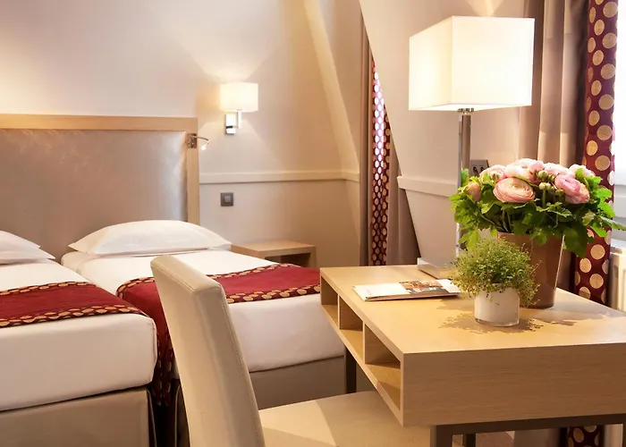 Floride-Etoile Hotel Parijs